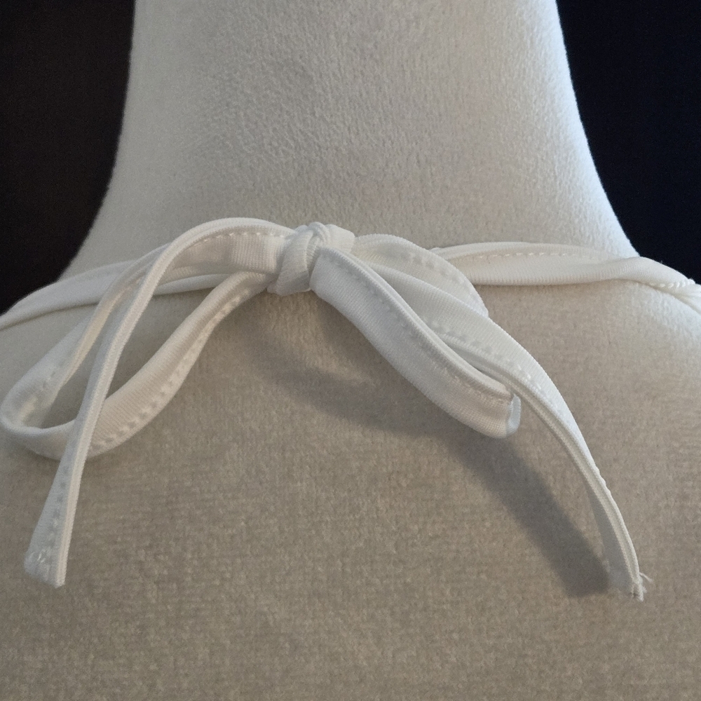 White Crocheted Floral Lace Halter Top Women’s XL Boho Festival Summer Backless - Picture 7 of 16